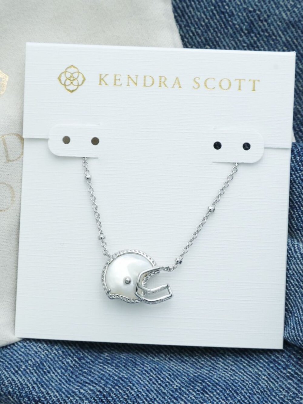 Kendra Scott Football Helmet Ivory Mother-of-Pearl Short Necklace NEW